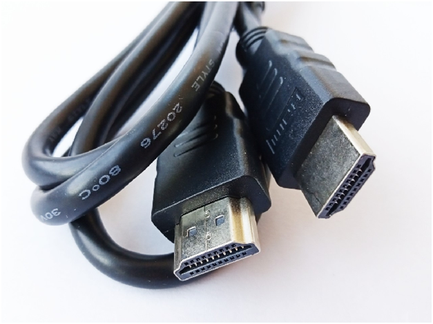 Кабель формата HDMI